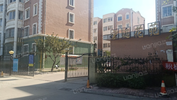 宏远花苑外景图