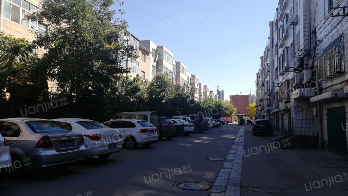 建设集团第四生活区外景图