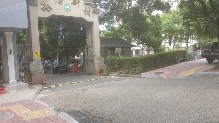 孙塘新村外景图