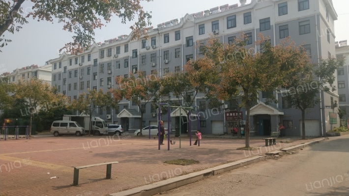 齐鲁纺织服装城育龙公寓外景图