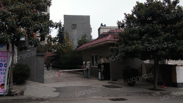 未来城市花园外景图