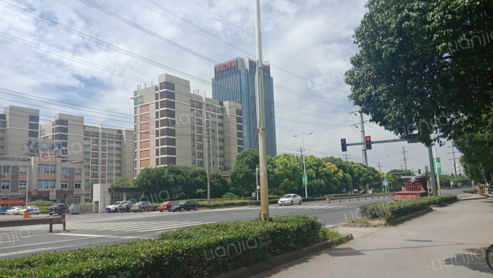 兴澄广场外景图