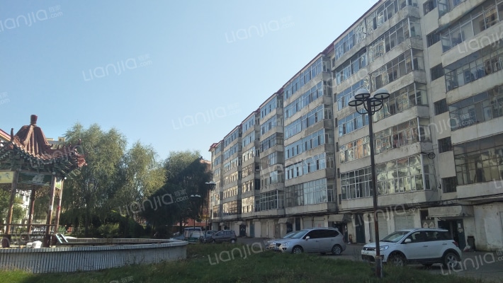 城建小区外景图