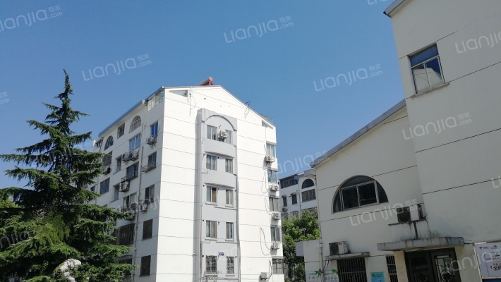 银苑新村外景图