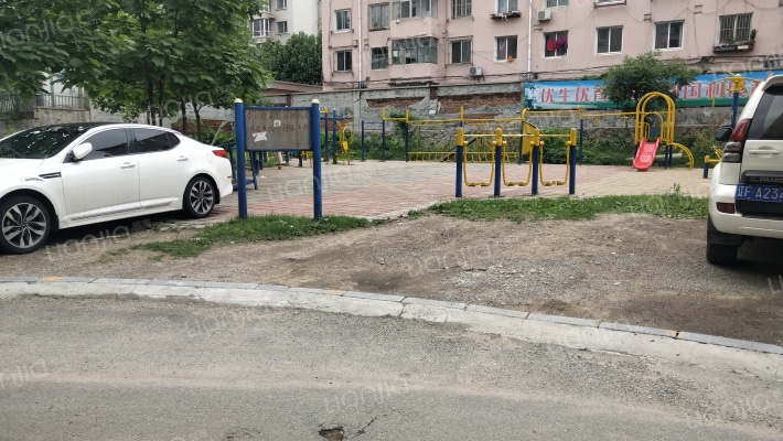 東方枫景外景图