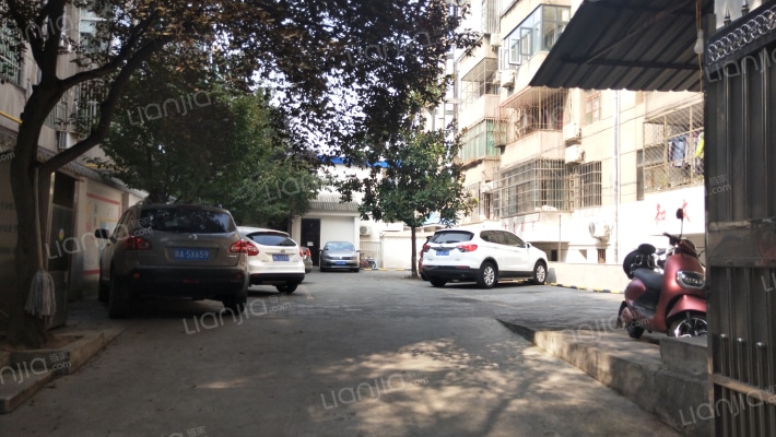 城建小院外景图