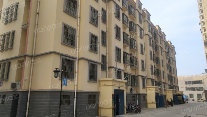 东城小区外景图