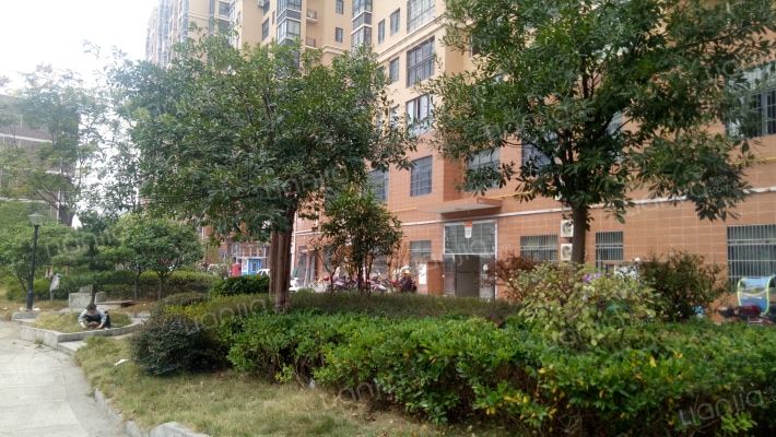 万豪公馆高尚住宅区外景图