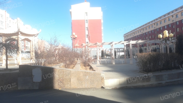 广场小区外景图