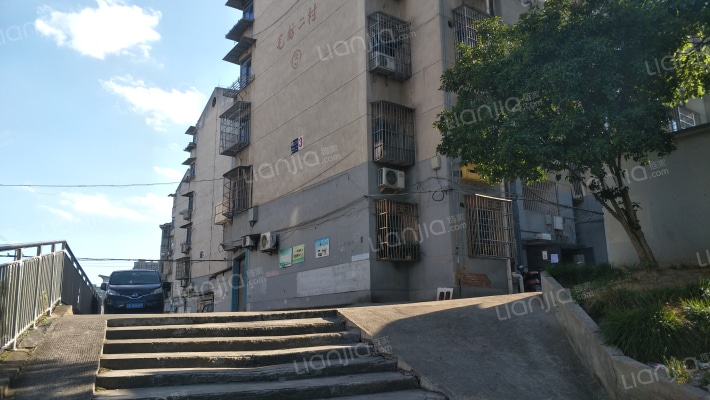 毛纺二村外景图