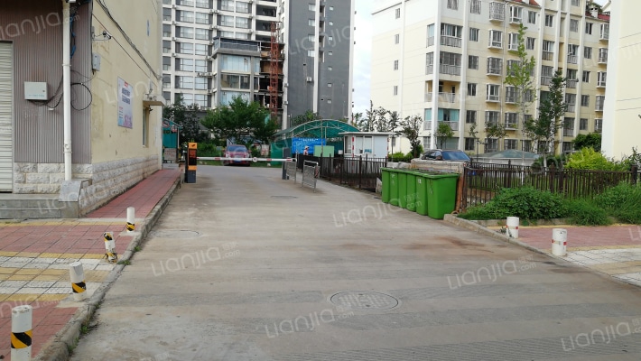 蓝色经典南区外景图