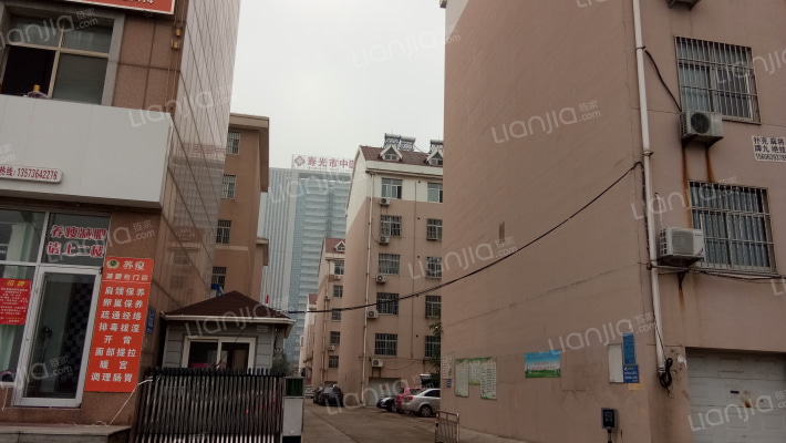 银海小区外景图