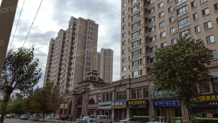 尚城国际外景图