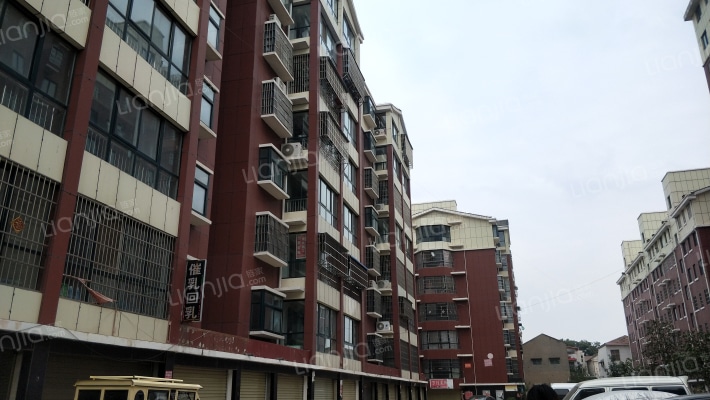 天赐粮苑小区外景图