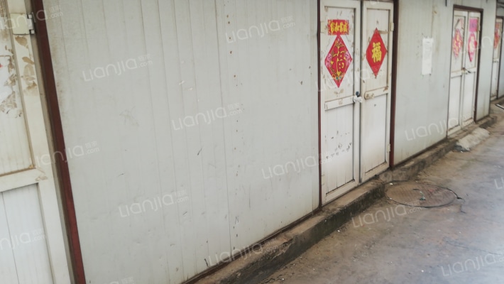 古郡家属楼外景图