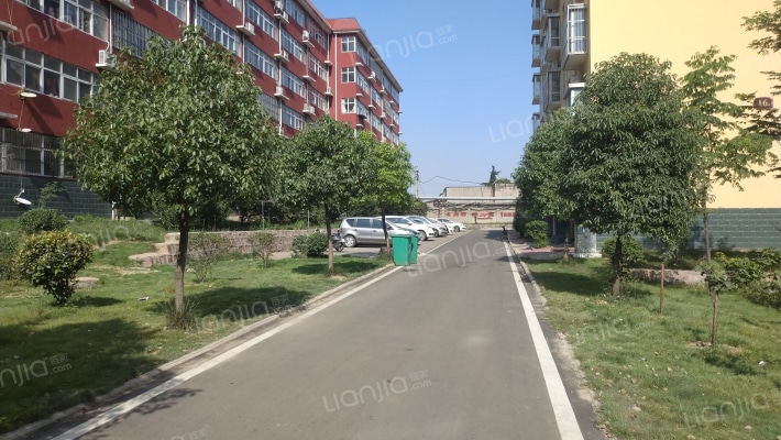 南风井小区外景图