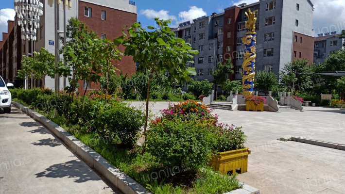 水映花城外景图