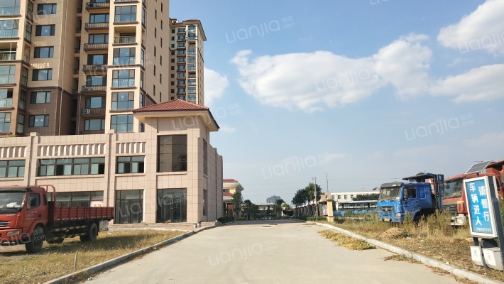 周家村小区外景图