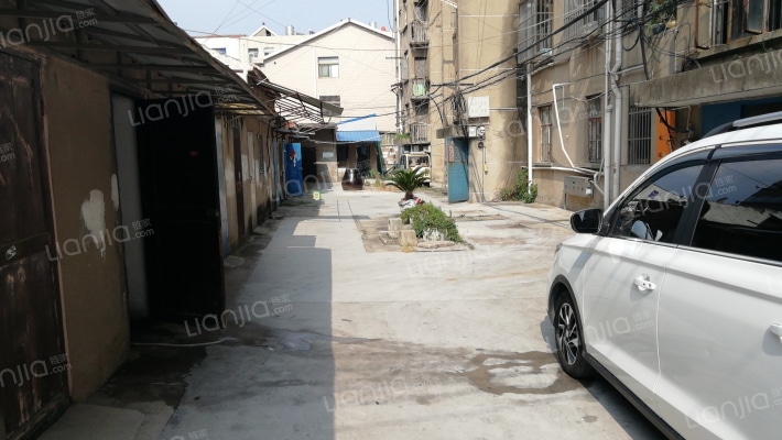 海北新村外景图