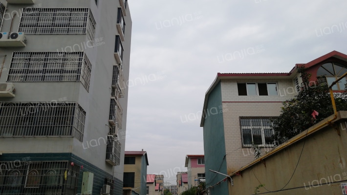 惠通小区外景图