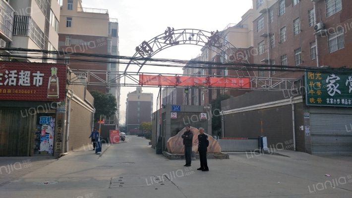 阳光花苑东区外景图