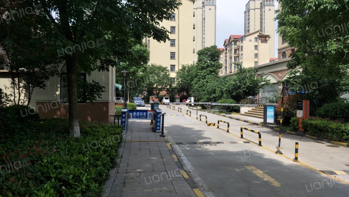 建业森林半岛外景图