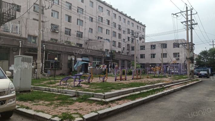 云峰小区外景图