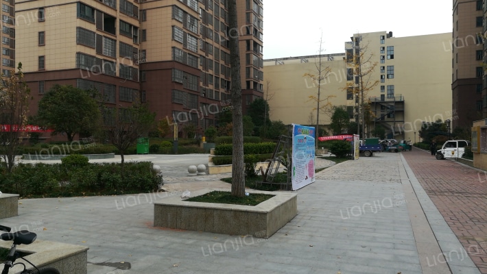 聚豪华廷外景图