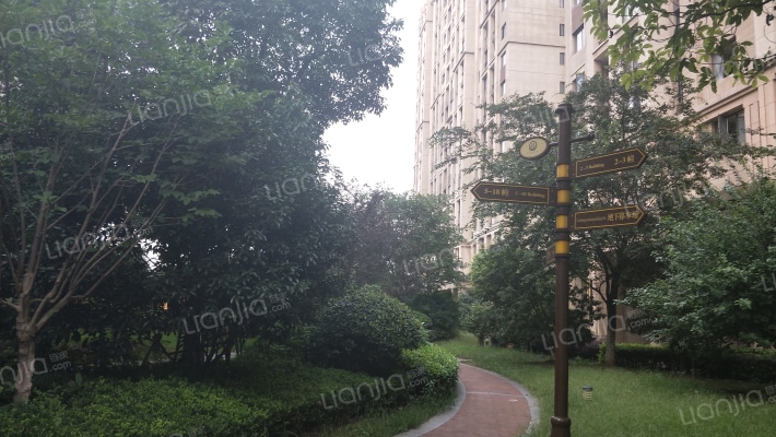 中锐尚城国际外景图