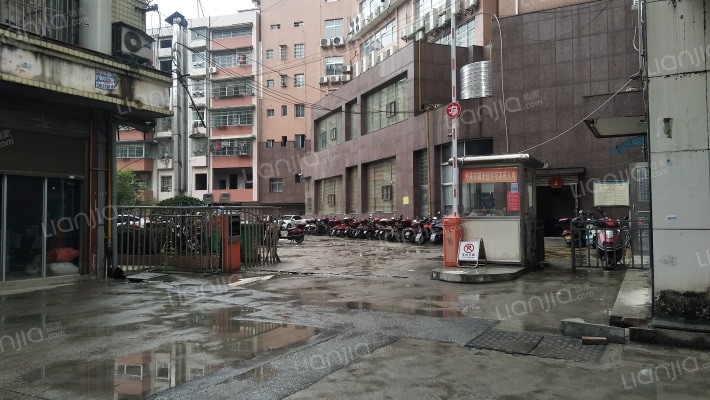 锦绣天地公寓楼外景图