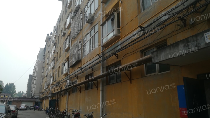 世纪花园外景图