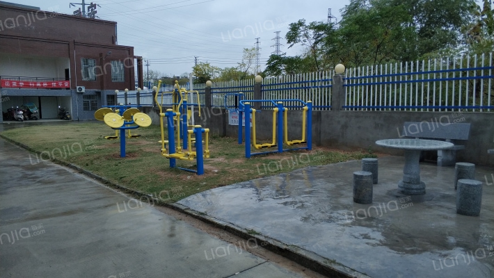 三和山景华苑外景图