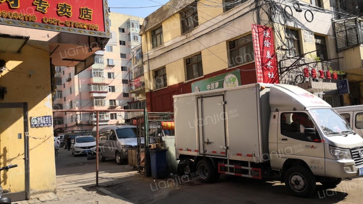 北七小区外景图