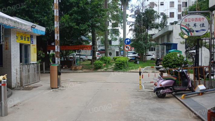 华丰花园八区外景图