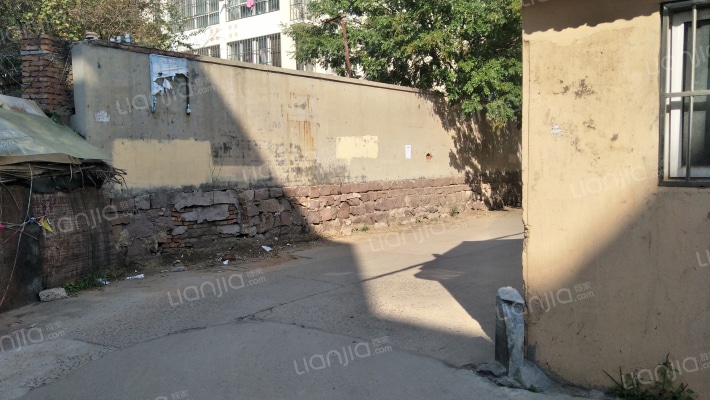 金领世家小区外景图