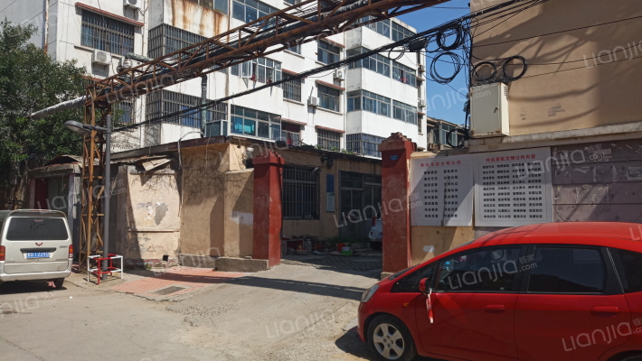 龙泉街小区外景图