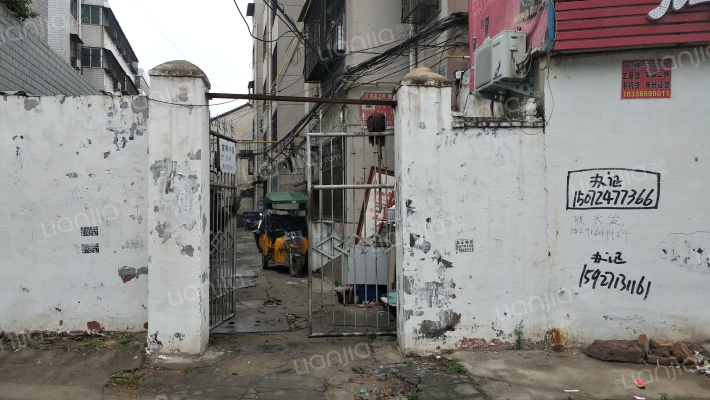 吉祥小区外景图