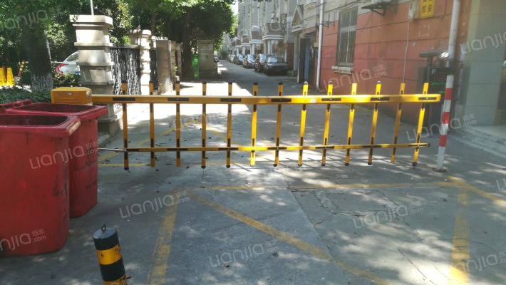 湾士岸四村外景图