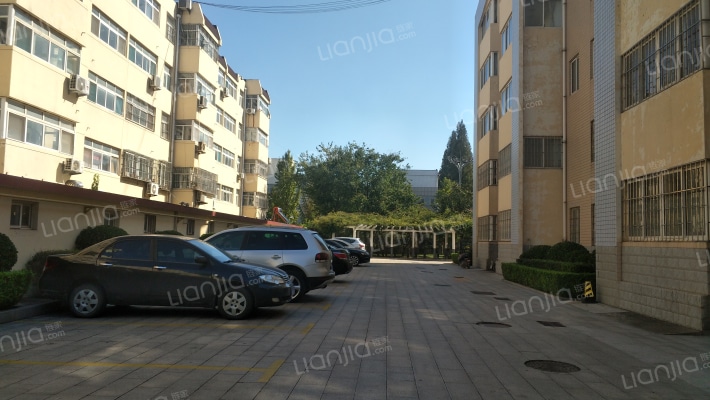 福田小区外景图