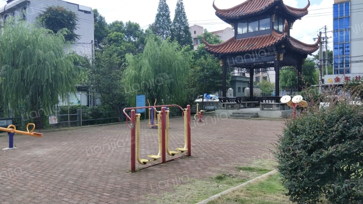 金山新村外景图