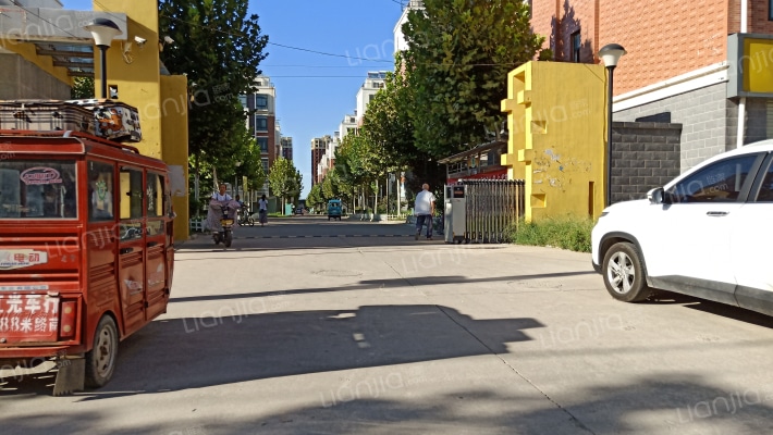 洪井小区外景图