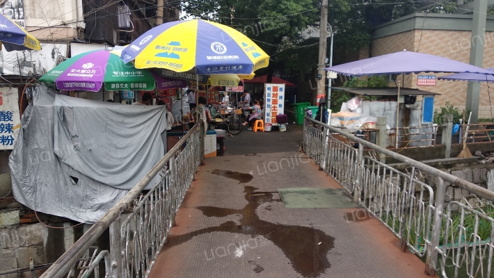 三北市场小区外景图