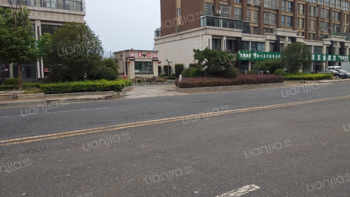 顺发公寓外景图