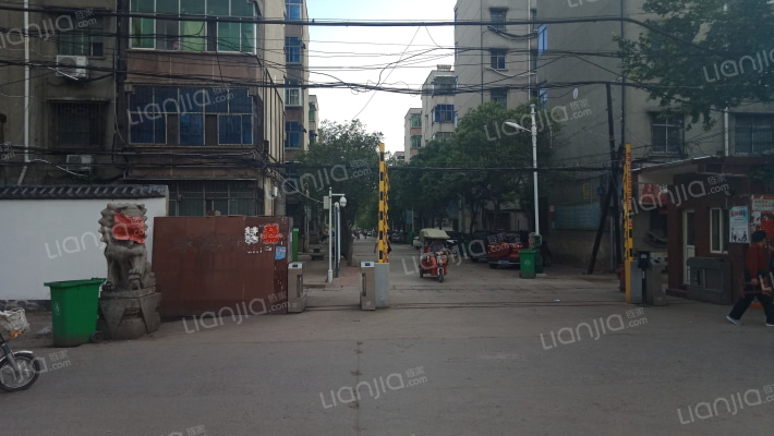 东湖花苑西区外景图