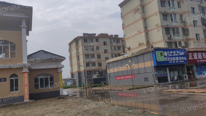 香檀公寓外景图