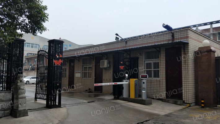 淮阳一高教师公寓外景图