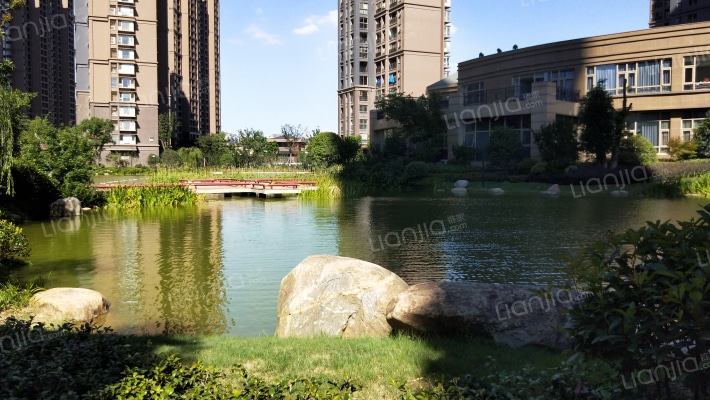 铂悦花园外景图