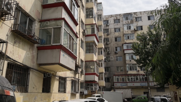 南九道街外景图