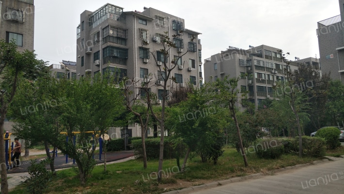 香颂雅苑外景图