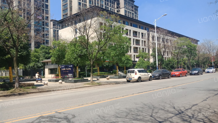 天安城市花园外景图